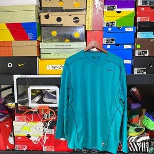 Nike Pro Combat Hyper Cool Dri-Fit Fitted men’s xtra large long sleeve